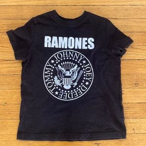 Ramone black teeshirt